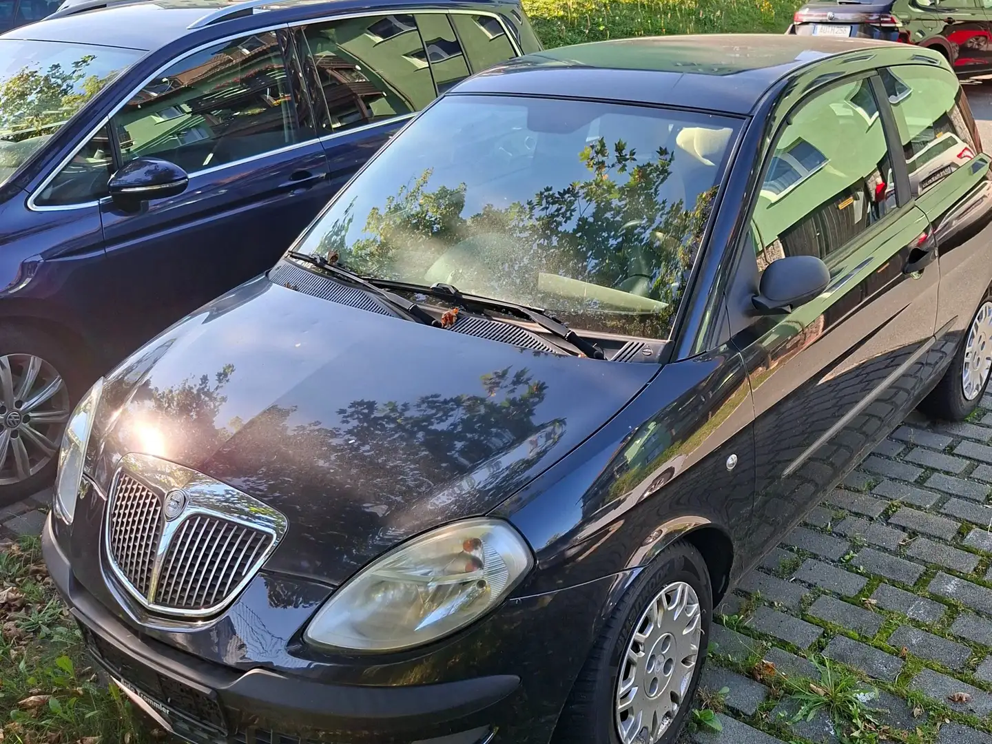 Lancia Y Y 1.2 LS Edition Schwarz - 1