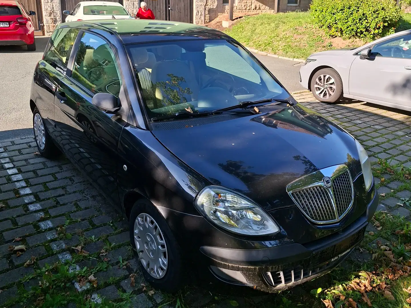 Lancia Y Y 1.2 LS Edition Schwarz - 2
