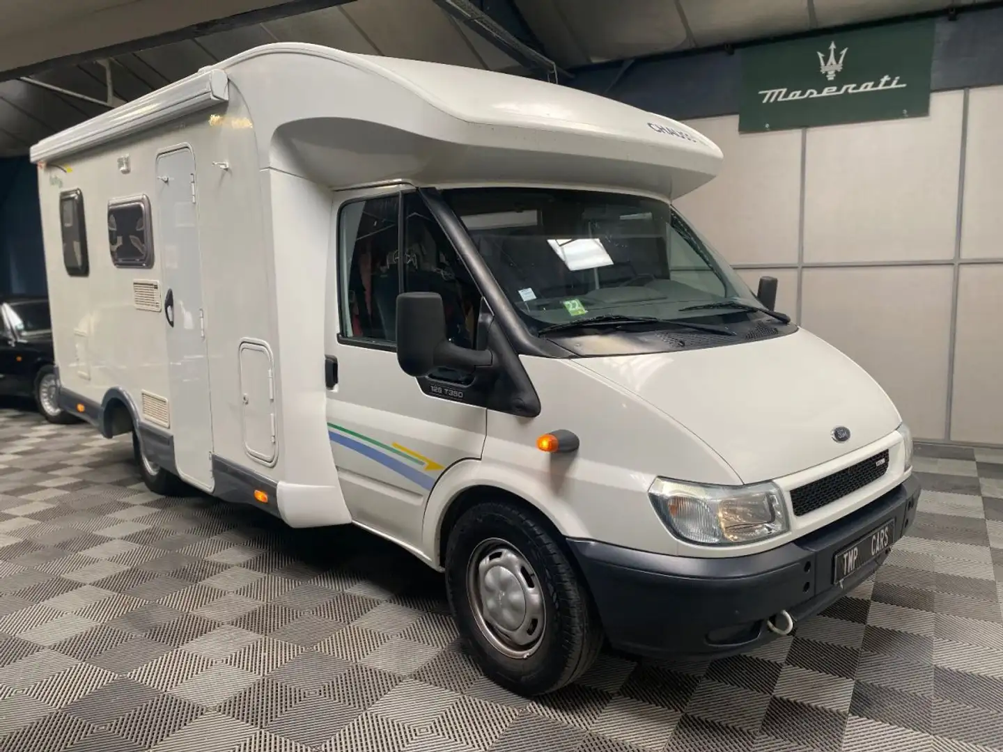 Ford Transit 2.0 TDCI - 16V TURBO 125ch Camping-Car T350 Chauss - 1
