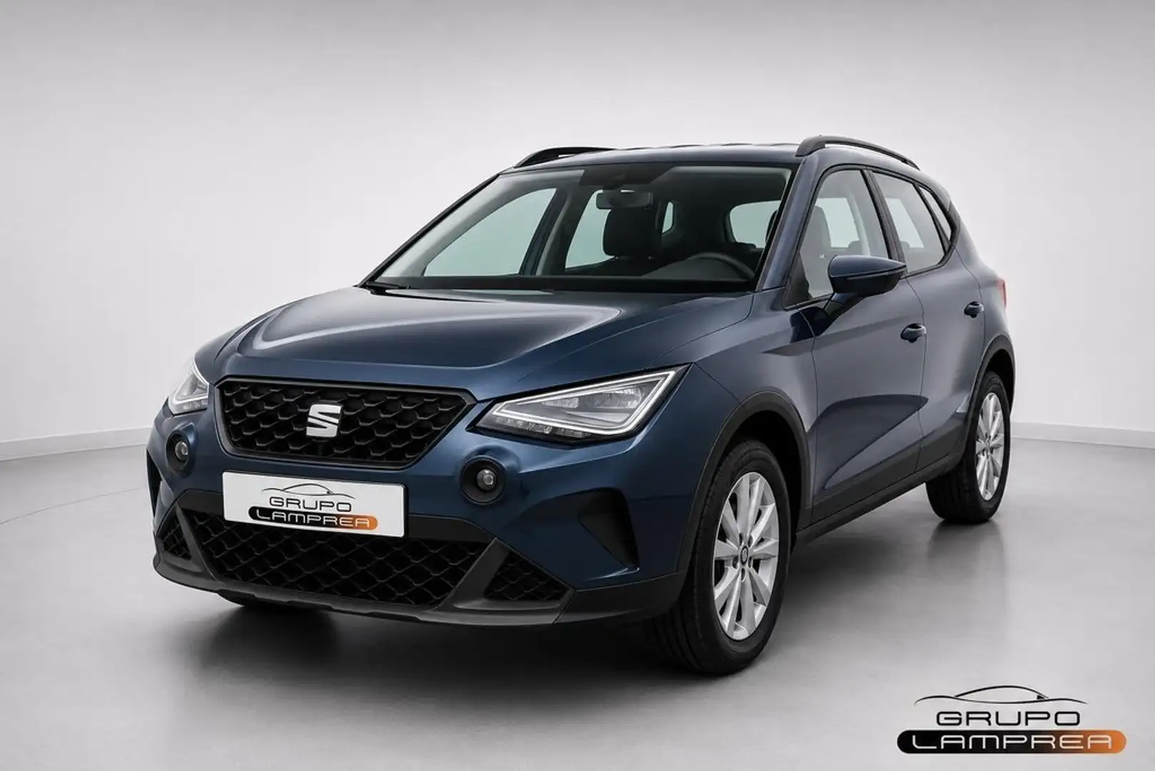 SEAT Arona 1.0 TSI S&S Style XM 110 Gris - 2