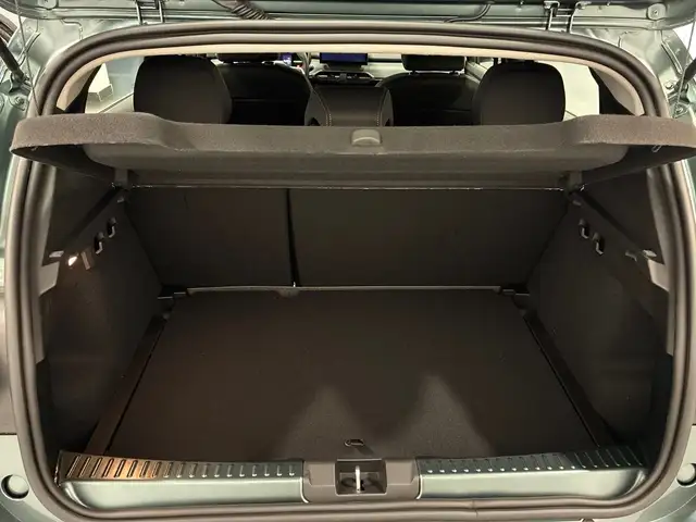 Dacia Sandero view 10