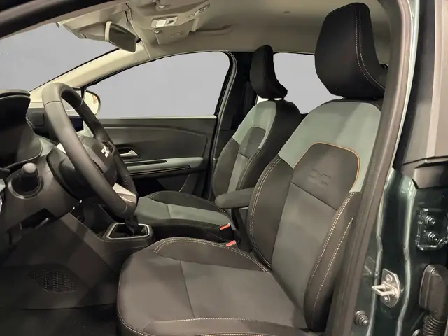 Dacia Sandero view 11