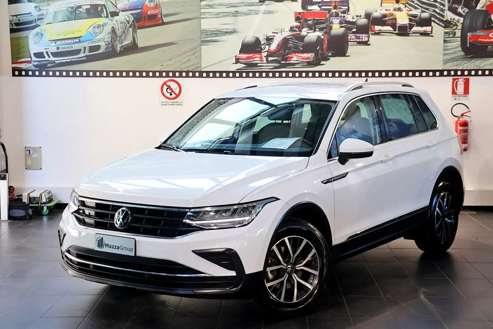 Volkswagen Tiguan 1.5 TSI 150cv ACT Life - VIRTUAL/ADAS/APP/AMBIENT Weiß - 1
