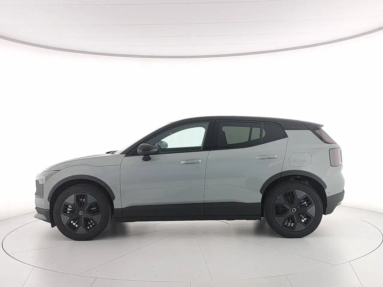 Volvo EX30 2026