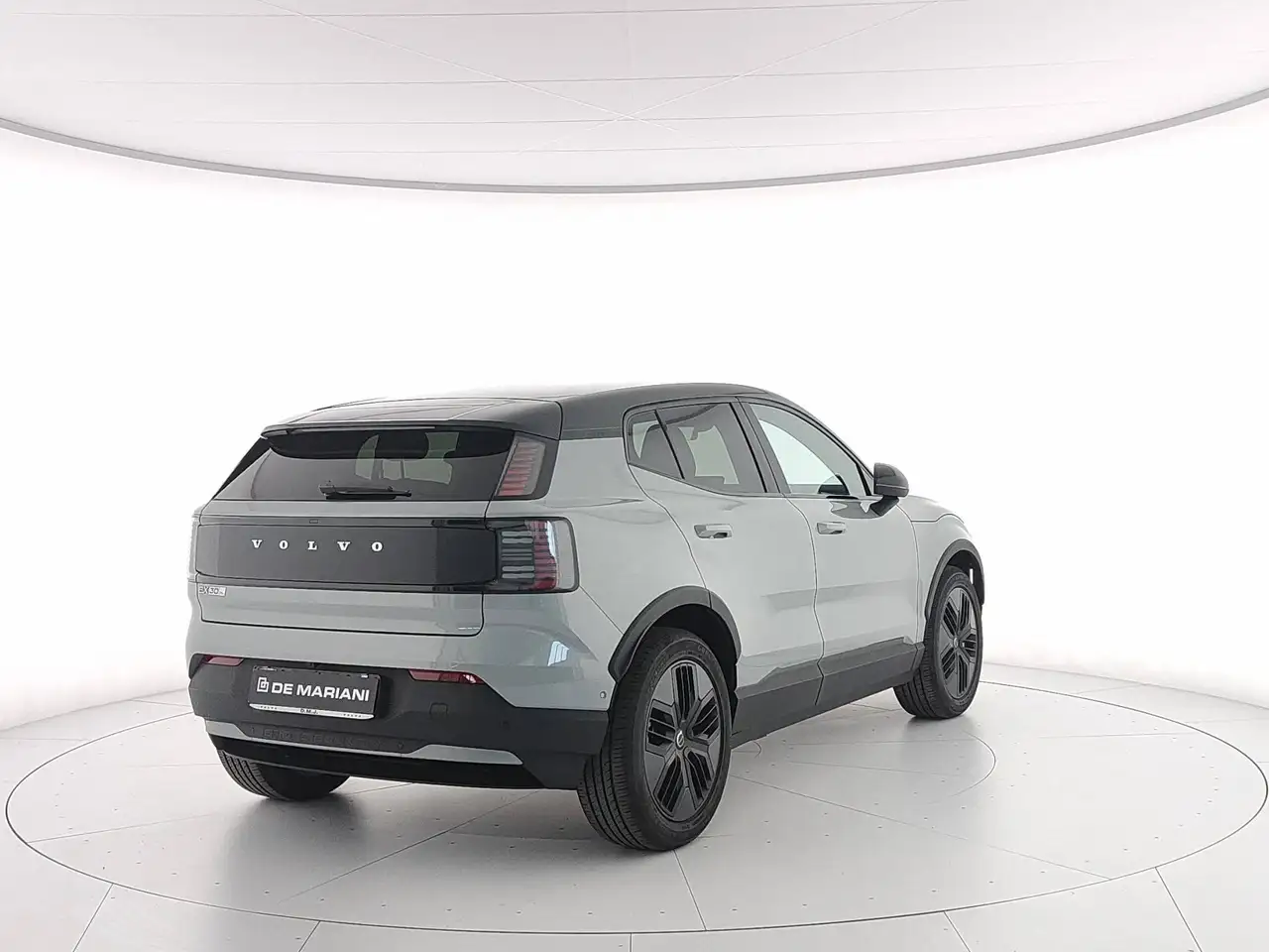 Volvo EX30 2026