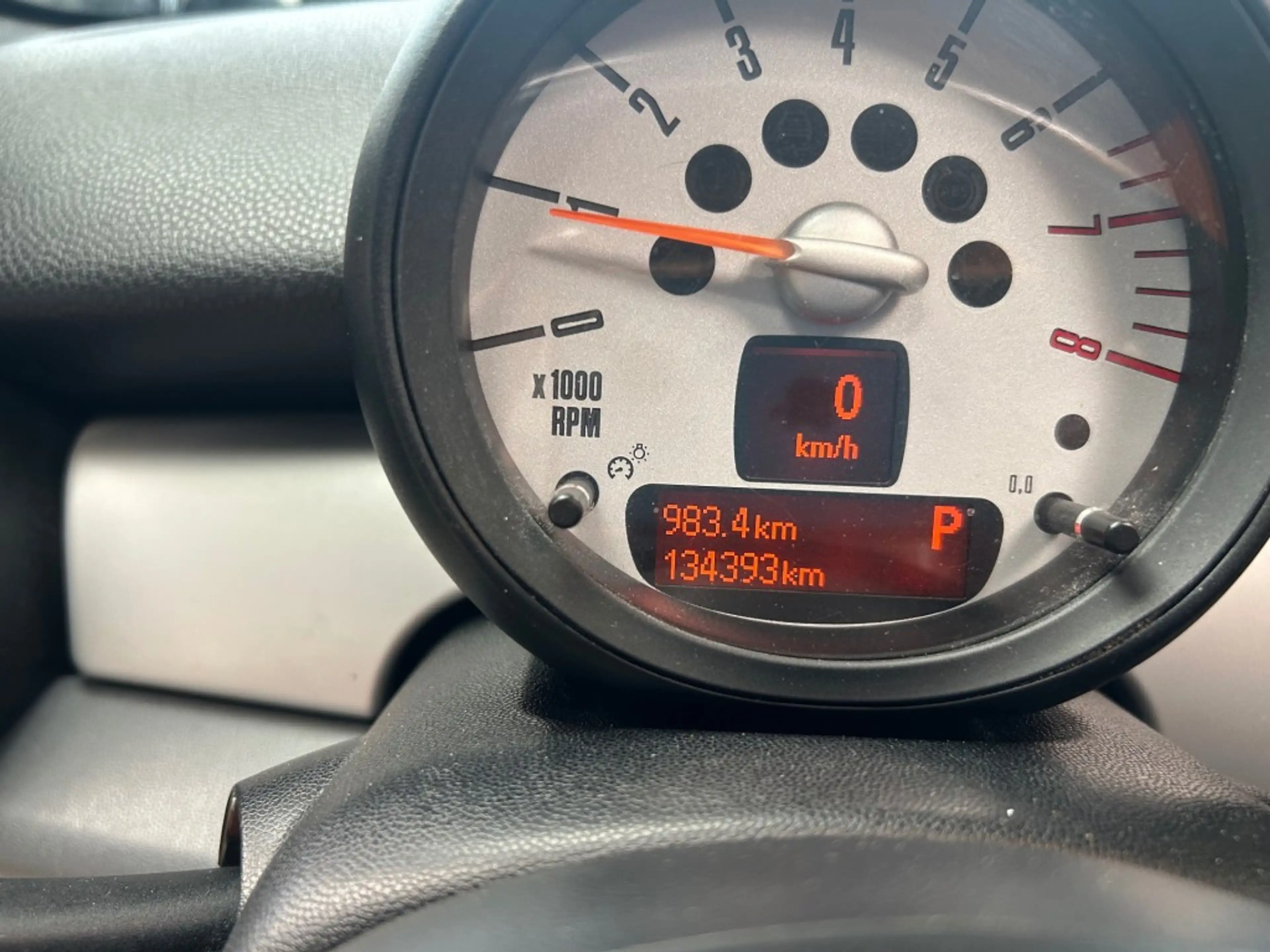 MINI Cooper Cabrio 1.6 COOPER — photo 14