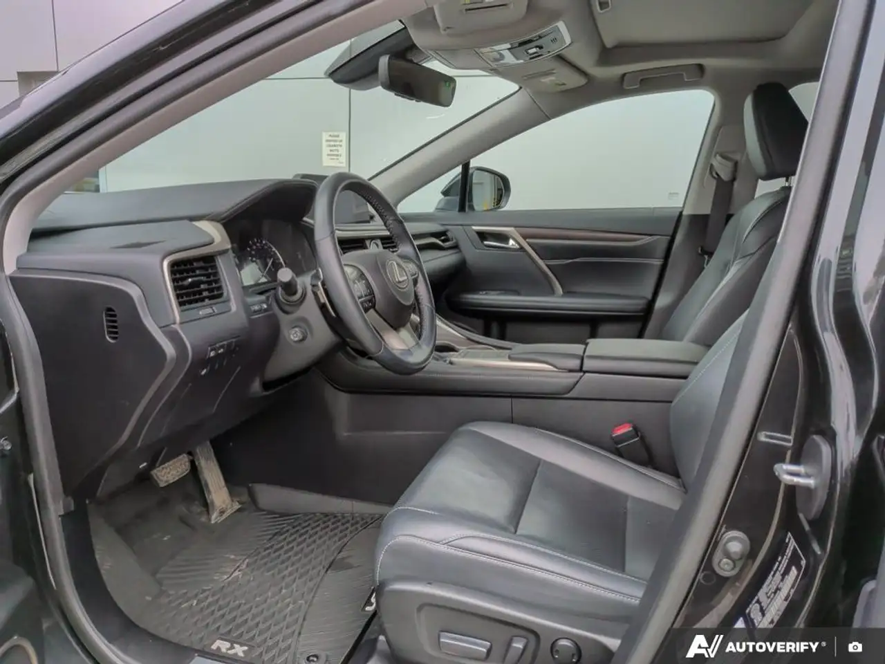 Lexus RX снимка Lexus RX