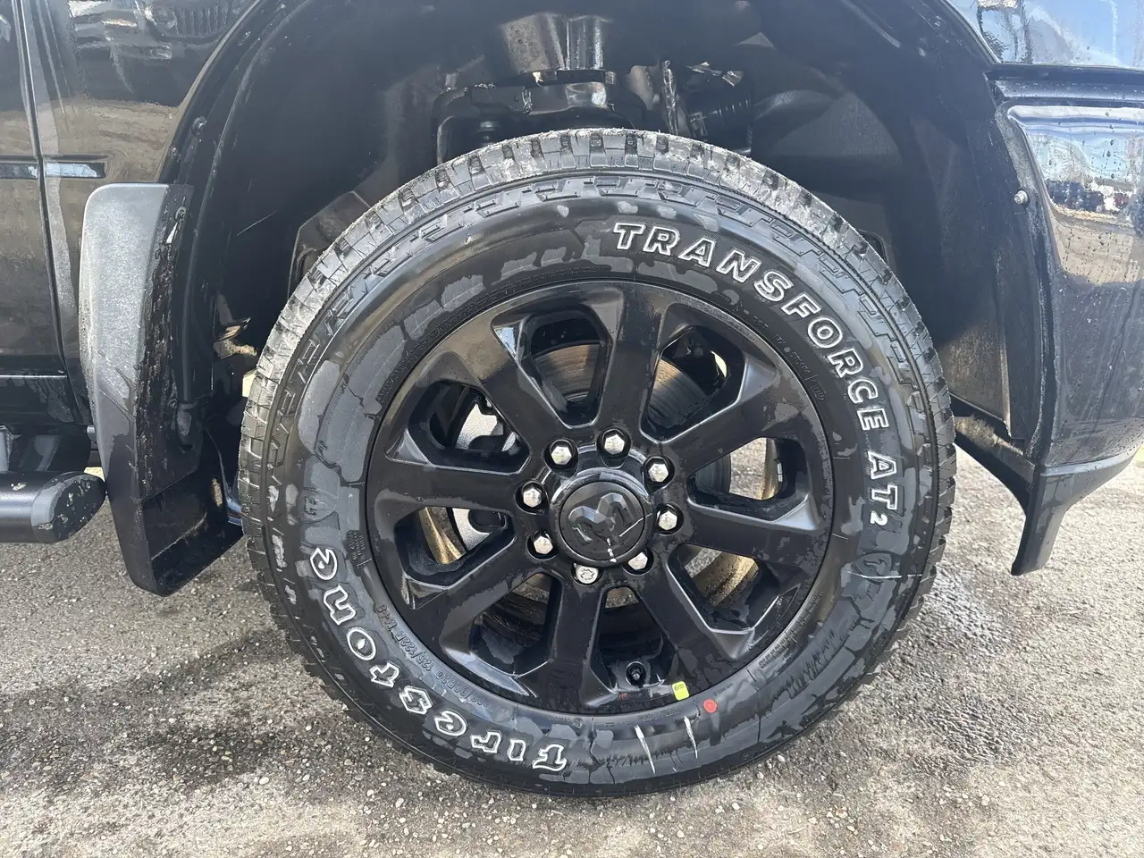 RAM 2500 снимка RAM 2500