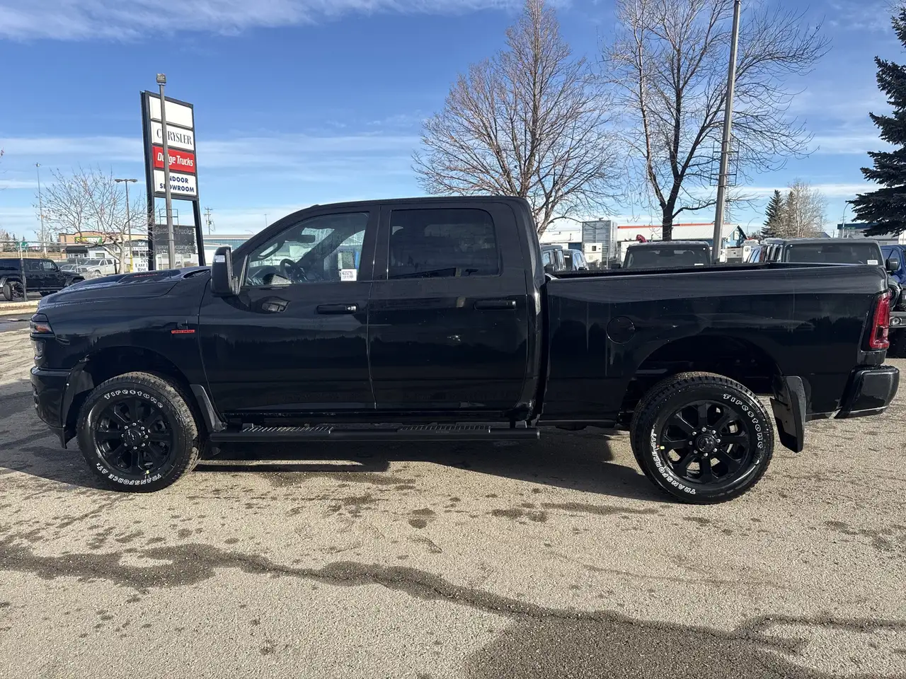 RAM 2500 снимка RAM 2500