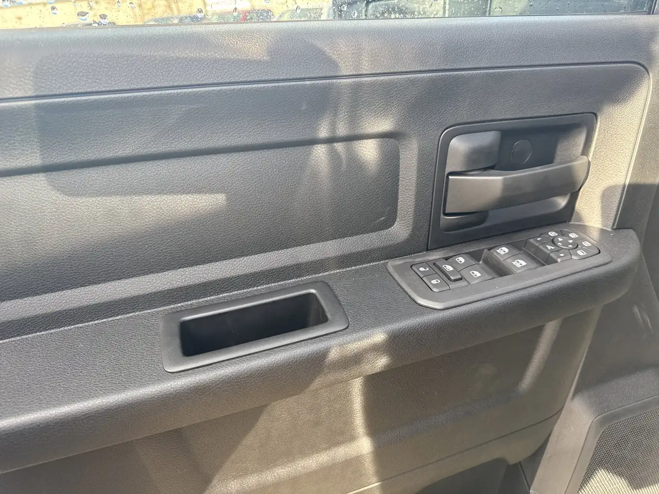 RAM 2500 снимка RAM 2500