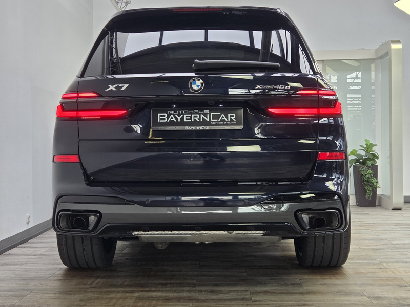 BMW X7 xDr40d M Sport Pro 23Zoll B&W Kristall Sky — photo 5