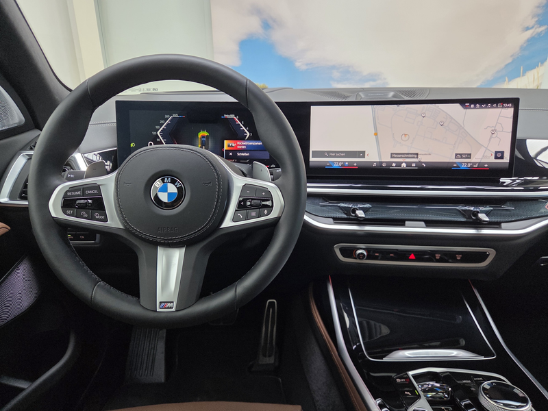 BMW X7 xDr40d M Sport Pro 23Zoll B&W Kristall Sky — photo 9