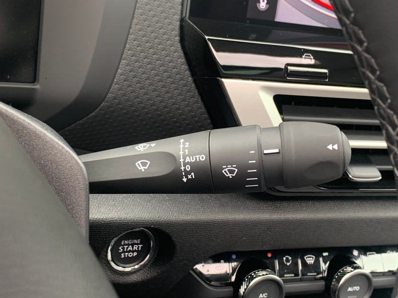 Citroen C4 1.2 Hybrid 145pk Max Airco | Alcantara | 360 Camer — photo 14