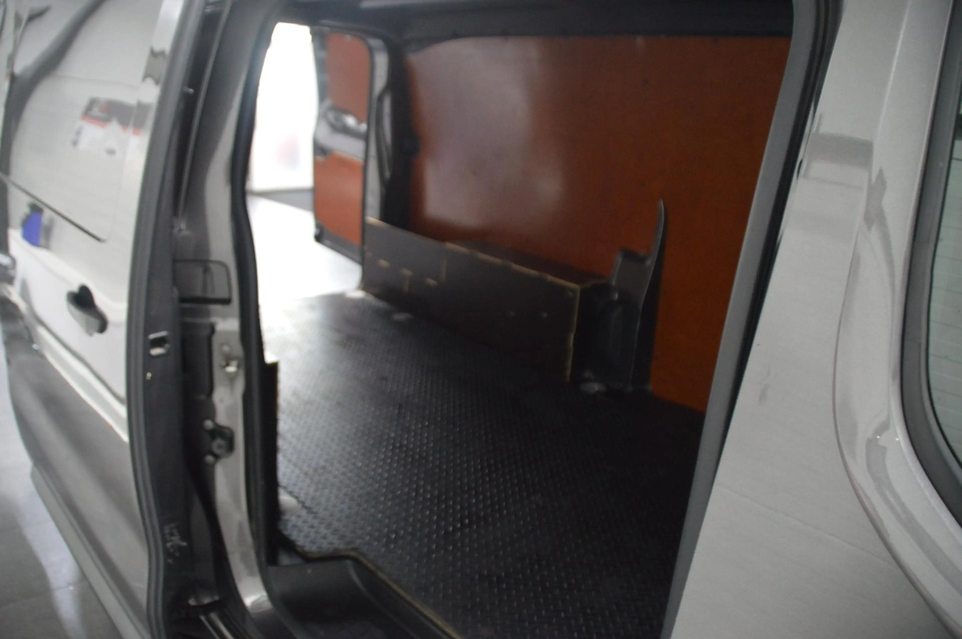 Fiat Scudo 2.0 MultiJet L3H1 SX — photo 9