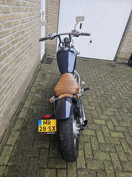 Suzuki VS 700 - foto 4