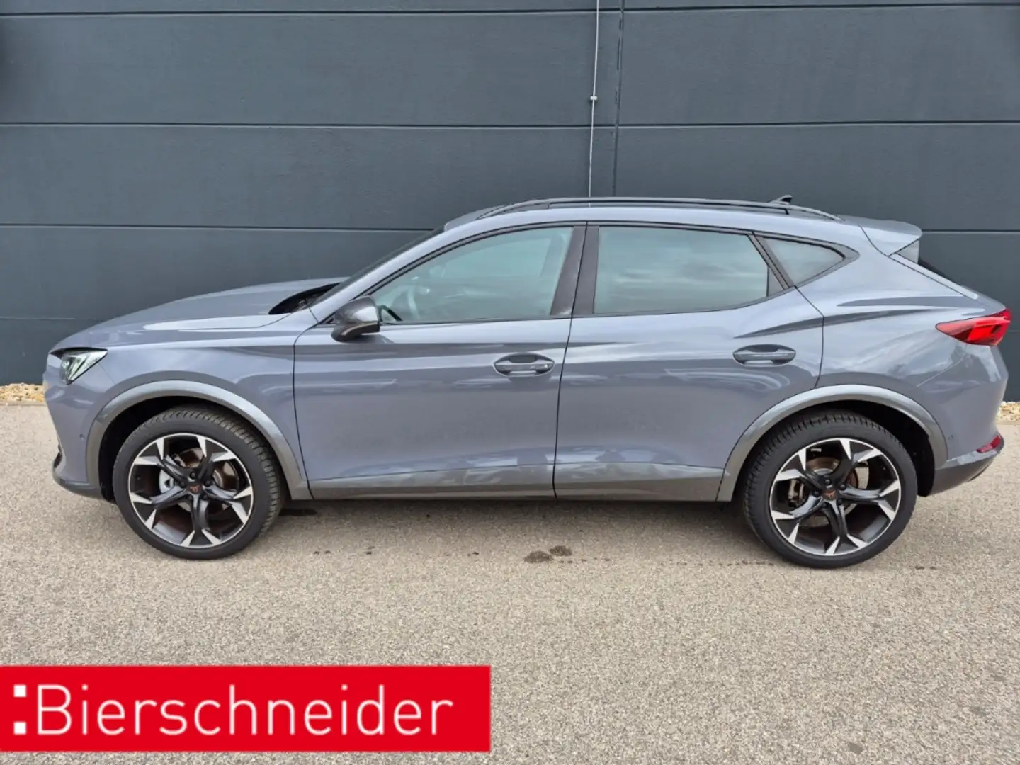CUPRA Formentor 1.5 eTSI DSG 19ZOLL eHECK MATRIX XL Grigio - 2