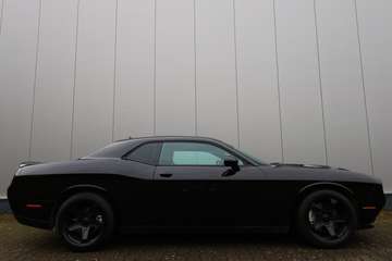 DODGE R/T 5.7 V8 HEMI