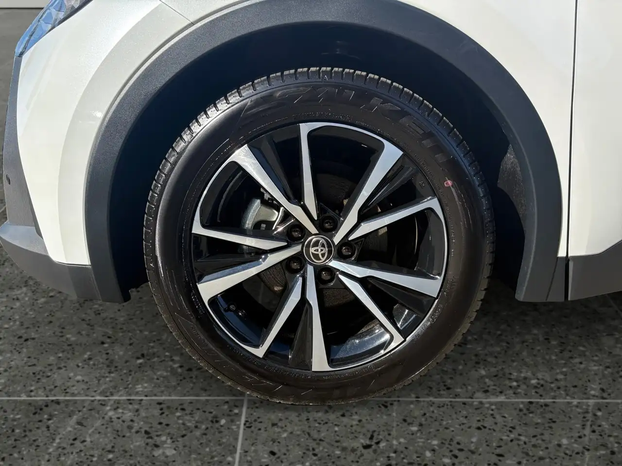 Toyota C-HR 2.0 FWD Team D +Kamera+PDC+SHZ+LHZ+Navi+ACC+ 15
