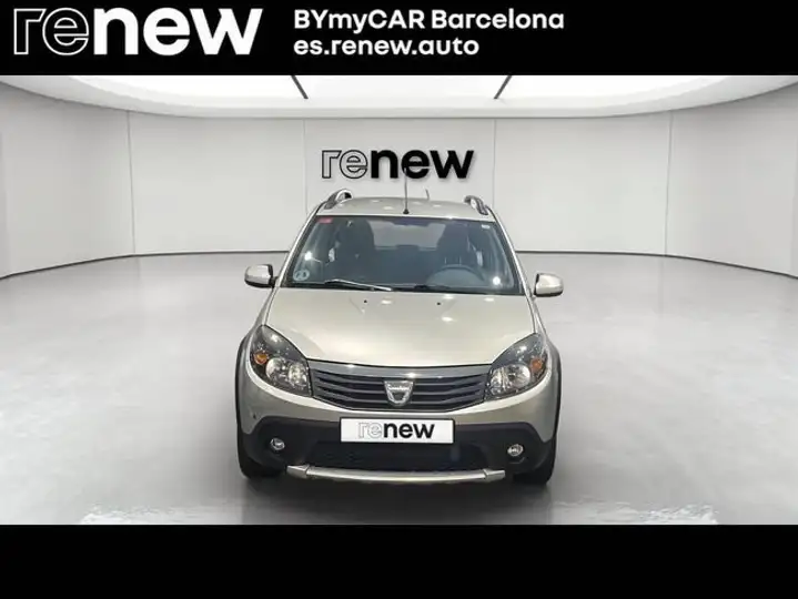 Dacia Sandero 1.6 Stepway Music 2012, foto 8