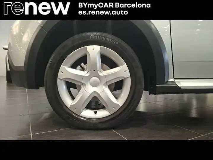Dacia Sandero 1.6 Stepway Music 2012, foto 10