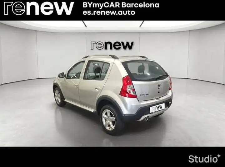 Dacia Sandero 1.6 Stepway Music 2012, foto 5