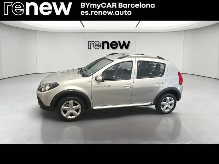 Dacia Sandero 1.6 Stepway Music 2012, foto 4