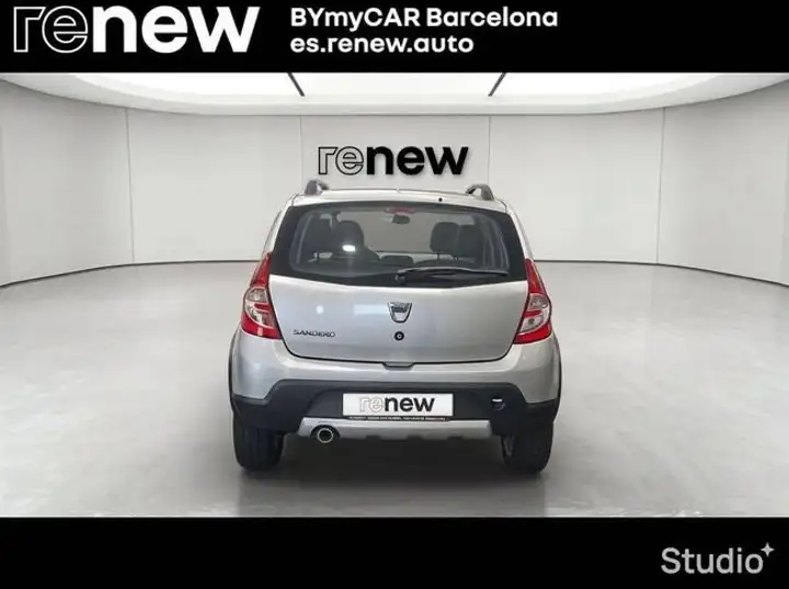 Dacia Sandero 1.6 Stepway Music 2012, foto 6