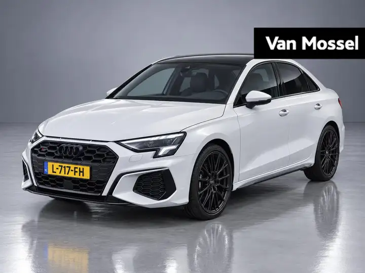 Audi S3 Limousine 2.0 TFSI quattro 310 PK | Panoramadak |