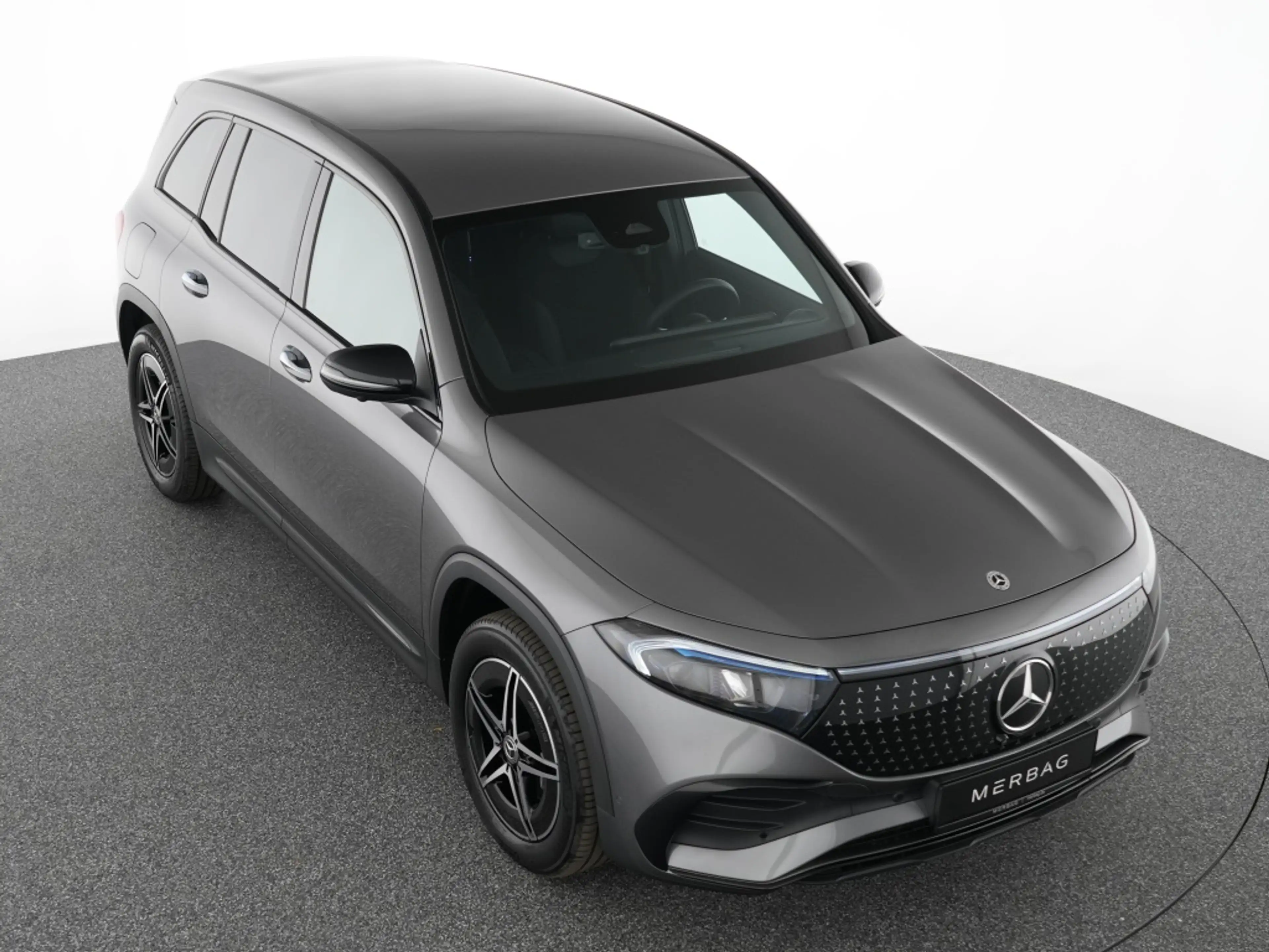 Mercedes-Benz EQB 300 4M AMG Advanced+ Night LED Distronic — photo 10