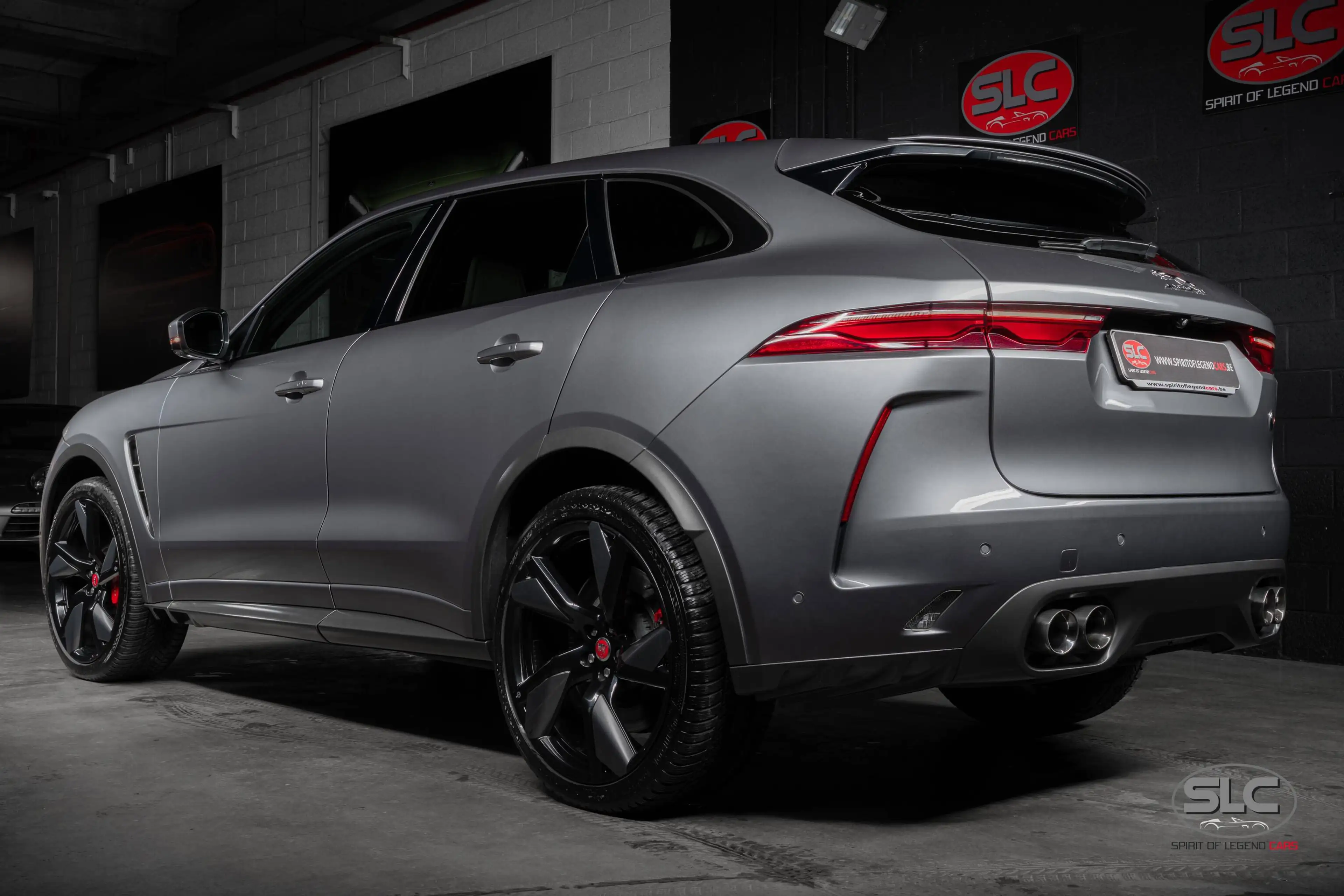 Jaguar F-Pace F-Pace SVR P550 22"/MY2021/Face-Lift/Performance — photo 3