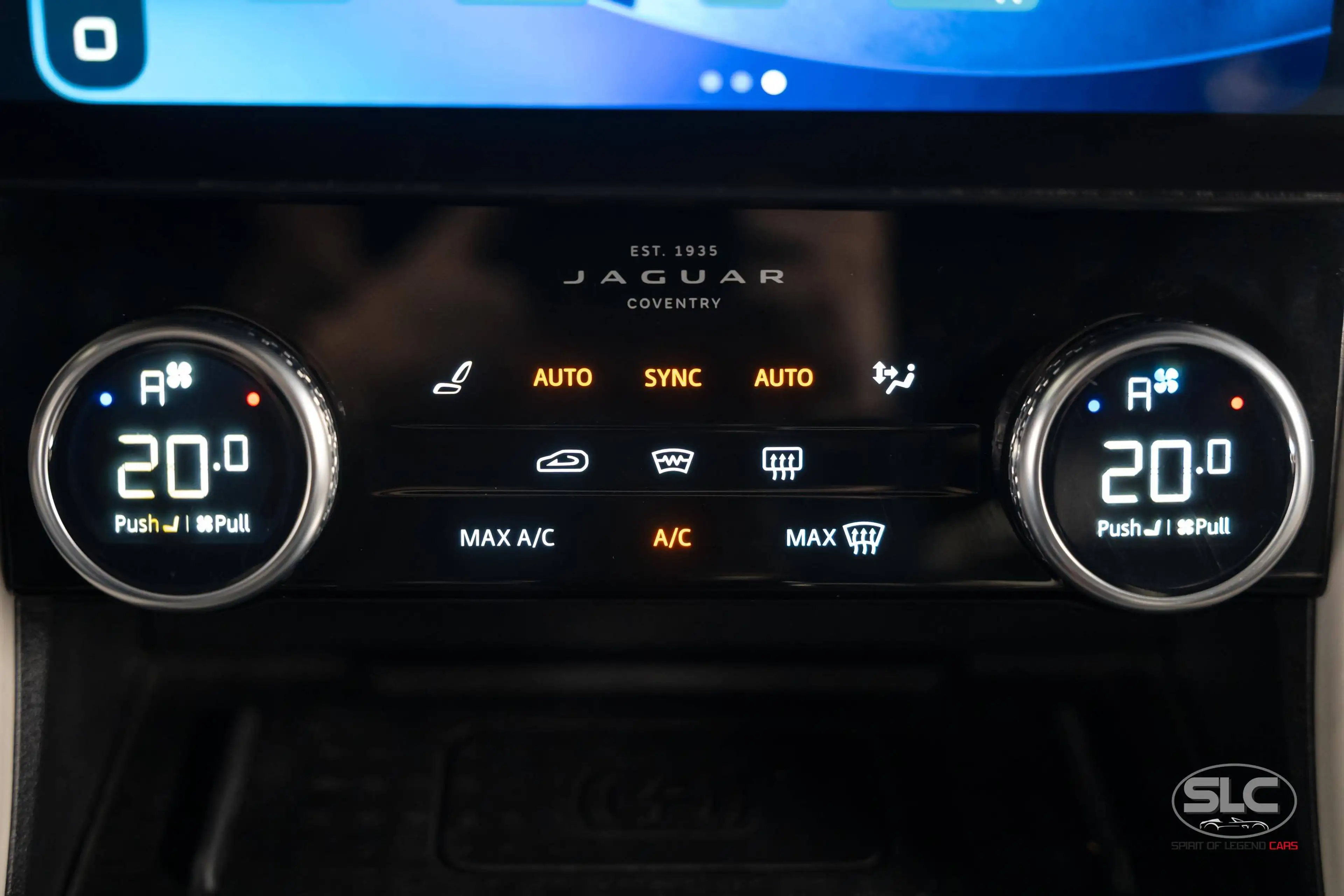 Jaguar F-Pace F-Pace SVR P550 22"/MY2021/Face-Lift/Performance — photo 15