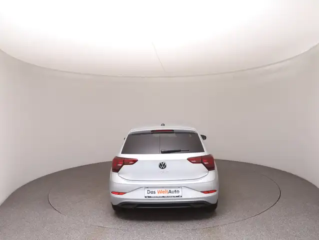 Volkswagen Polo view 6