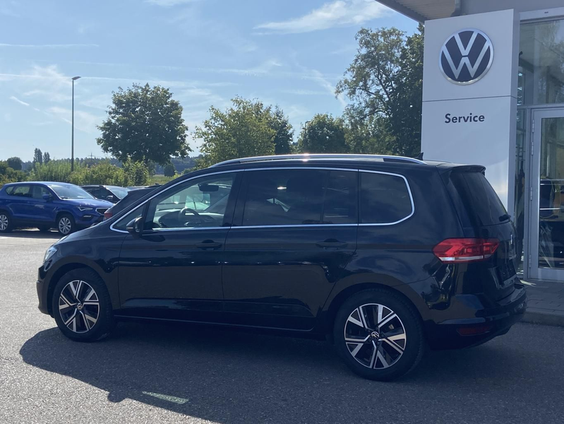 Volkswagen Touran 1.5 TSI DSG HIGHLINE LED+NAVI+DAB+SHZ+PDC — photo 3