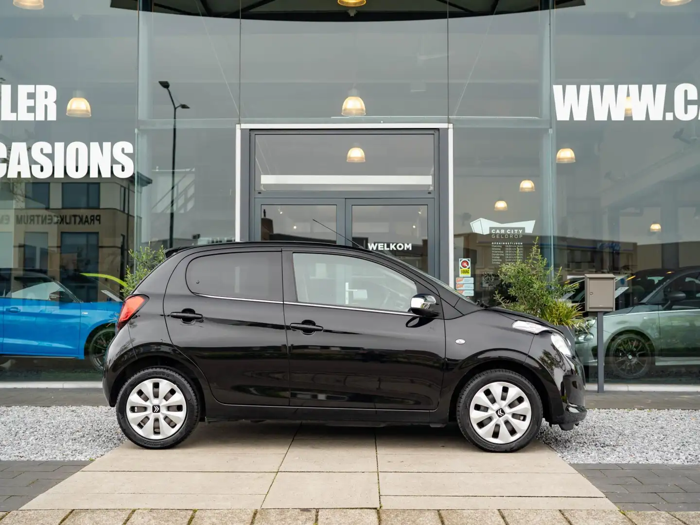 Citroen C1 1.0 VTi Feel / DAB / Bluetooth / Speedlimiter / Ge Zwart - 2