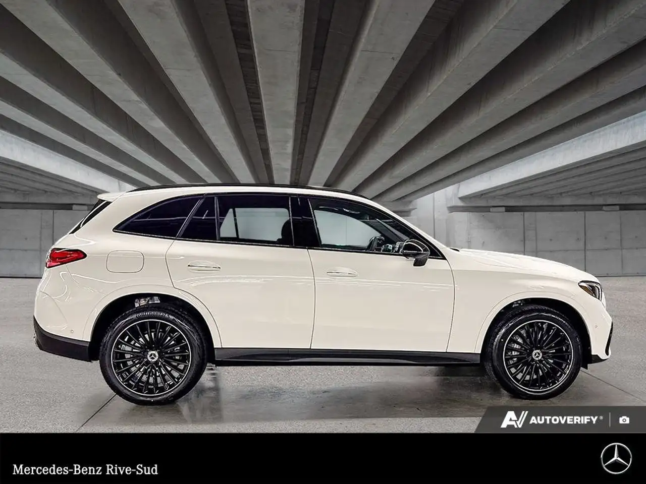 Mercedes-Benz GLC снимка Mercedes-Benz GLC