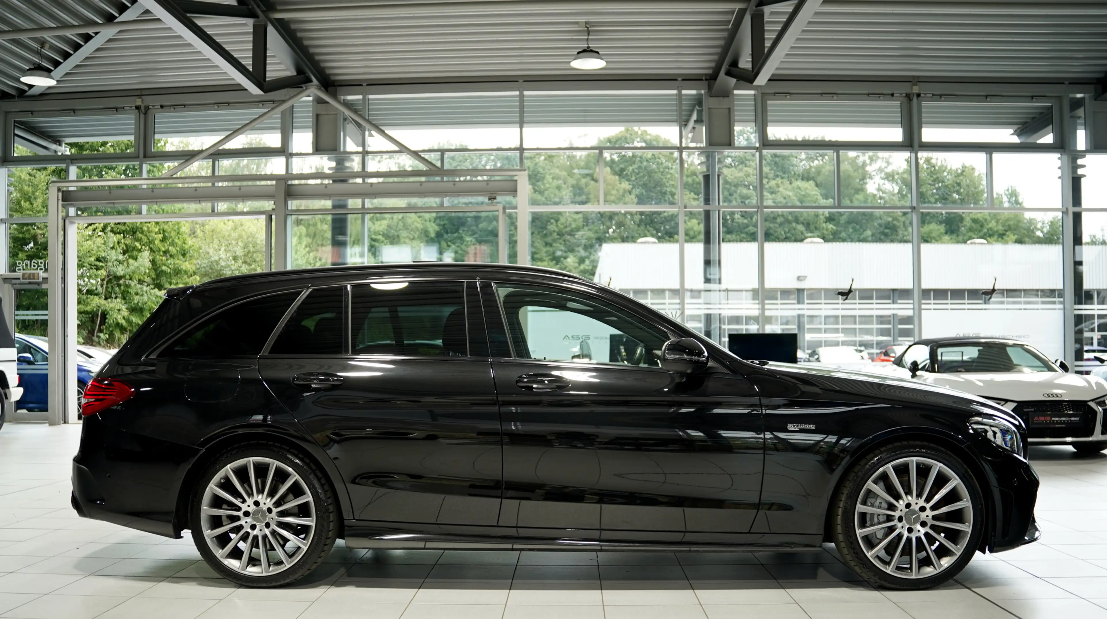 Mercedes-Benz C 43 AMG T 4M *2.H *19 *Perf-AGA *Pano *Digital — photo 6