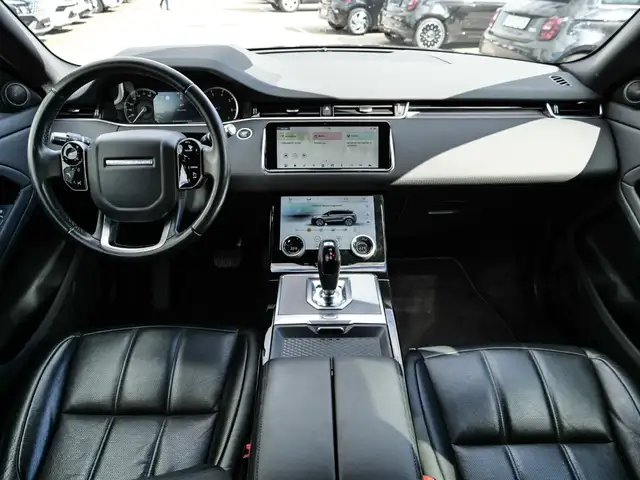 Land Rover Range Rover Evoque view 9