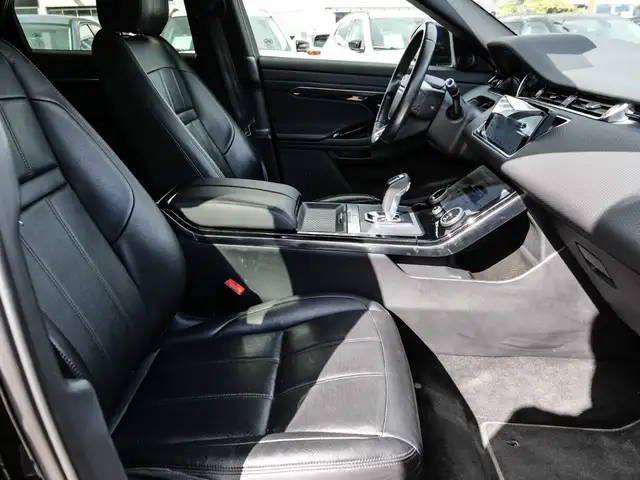 Land Rover Range Rover Evoque view 12