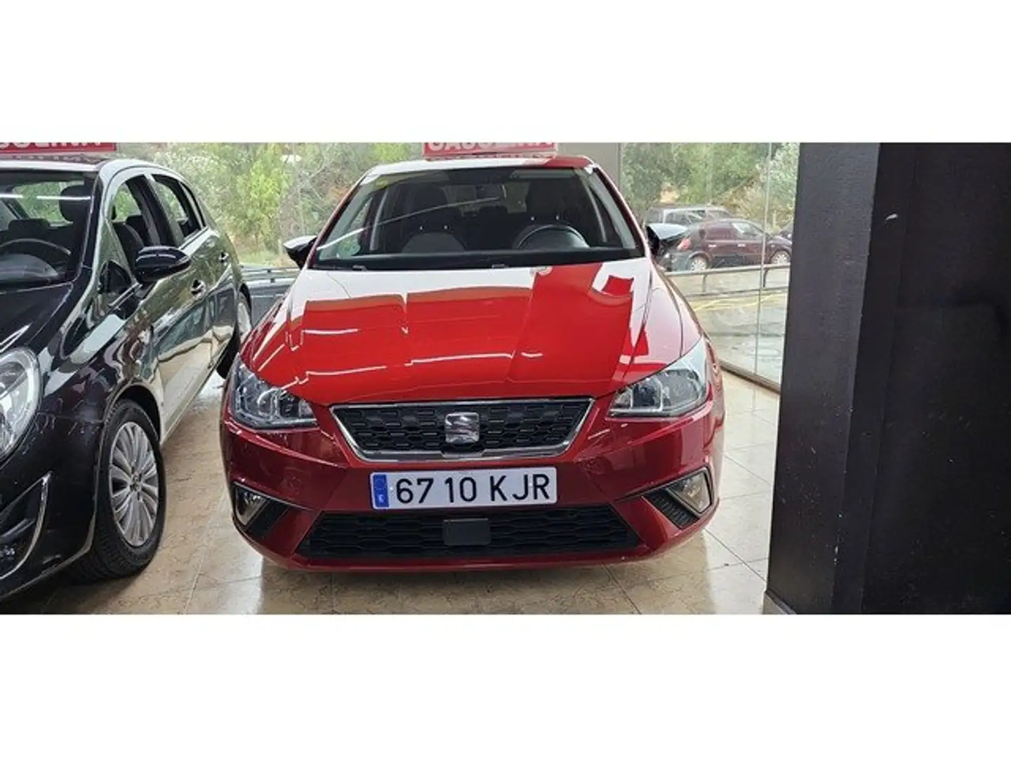 SEAT Ibiza 1.0 S&S Style 75 Rojo - 1