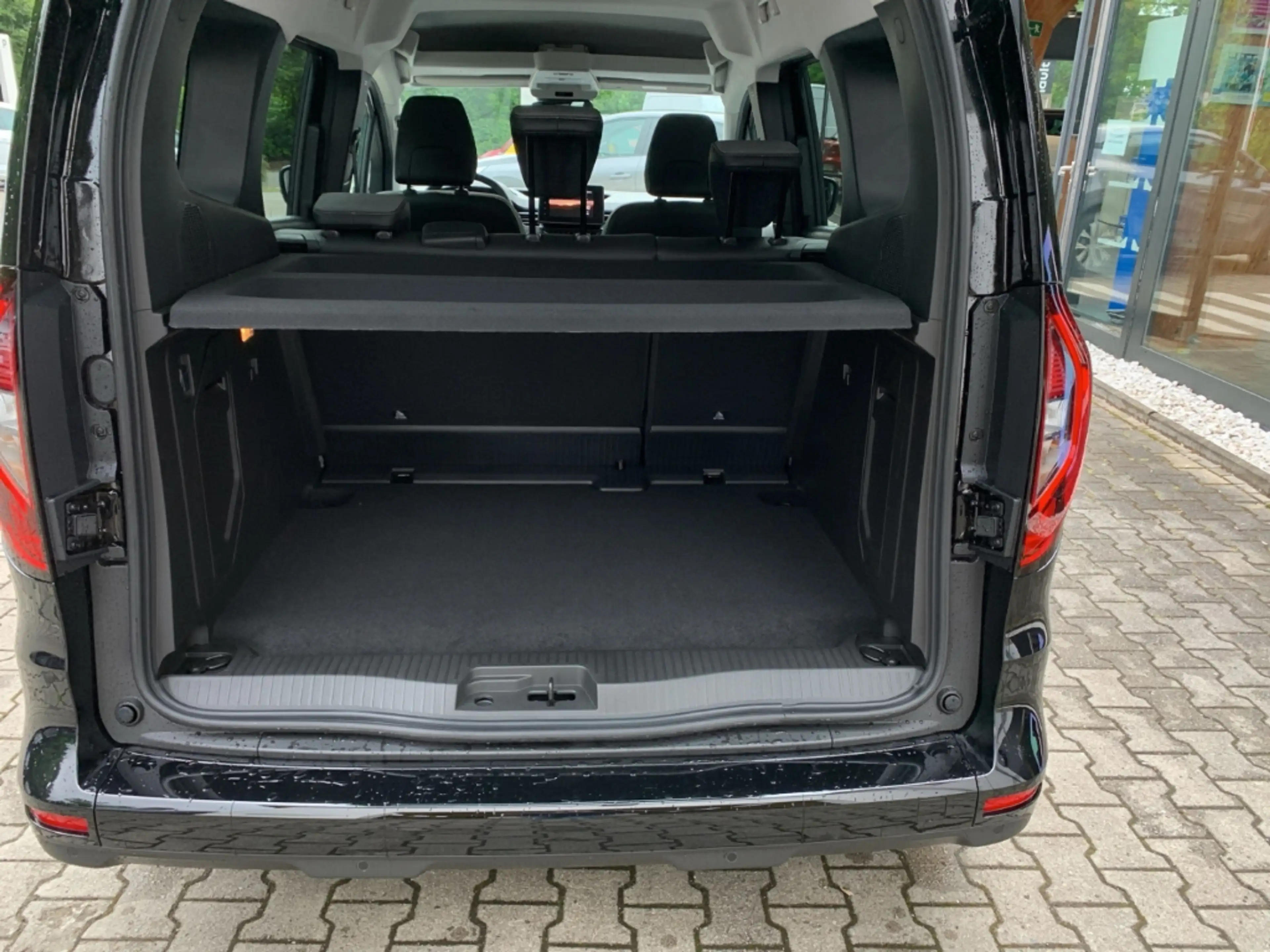 Renault Kangoo TECHNO TCe 130 EDC Techno KLIMA+LED+PDC+DAB+NAVI — photo 12