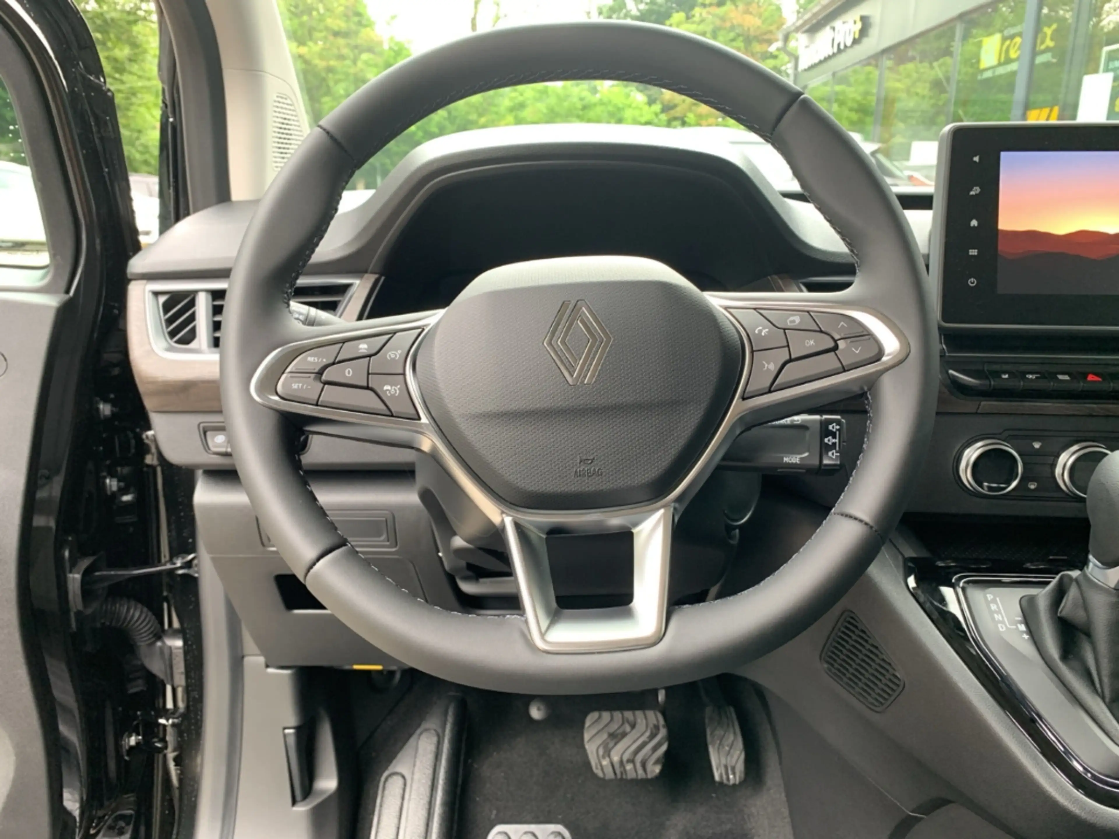 Renault Kangoo TECHNO TCe 130 EDC Techno KLIMA+LED+PDC+DAB+NAVI — photo 15