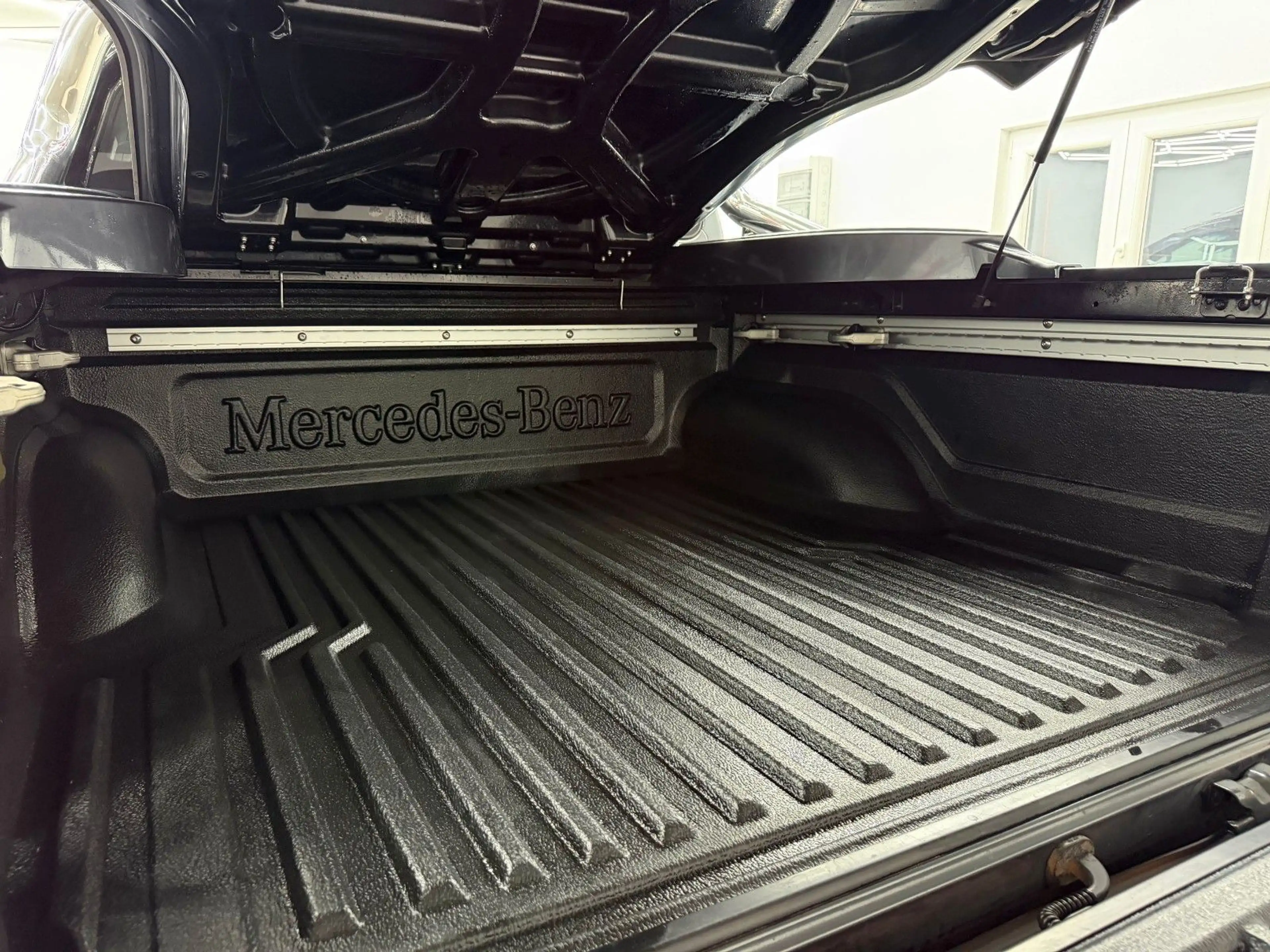 Mercedes-Benz X 350 d 4Matic DOKA Edition Power/AHK/LEDER/1.HD — photo 13