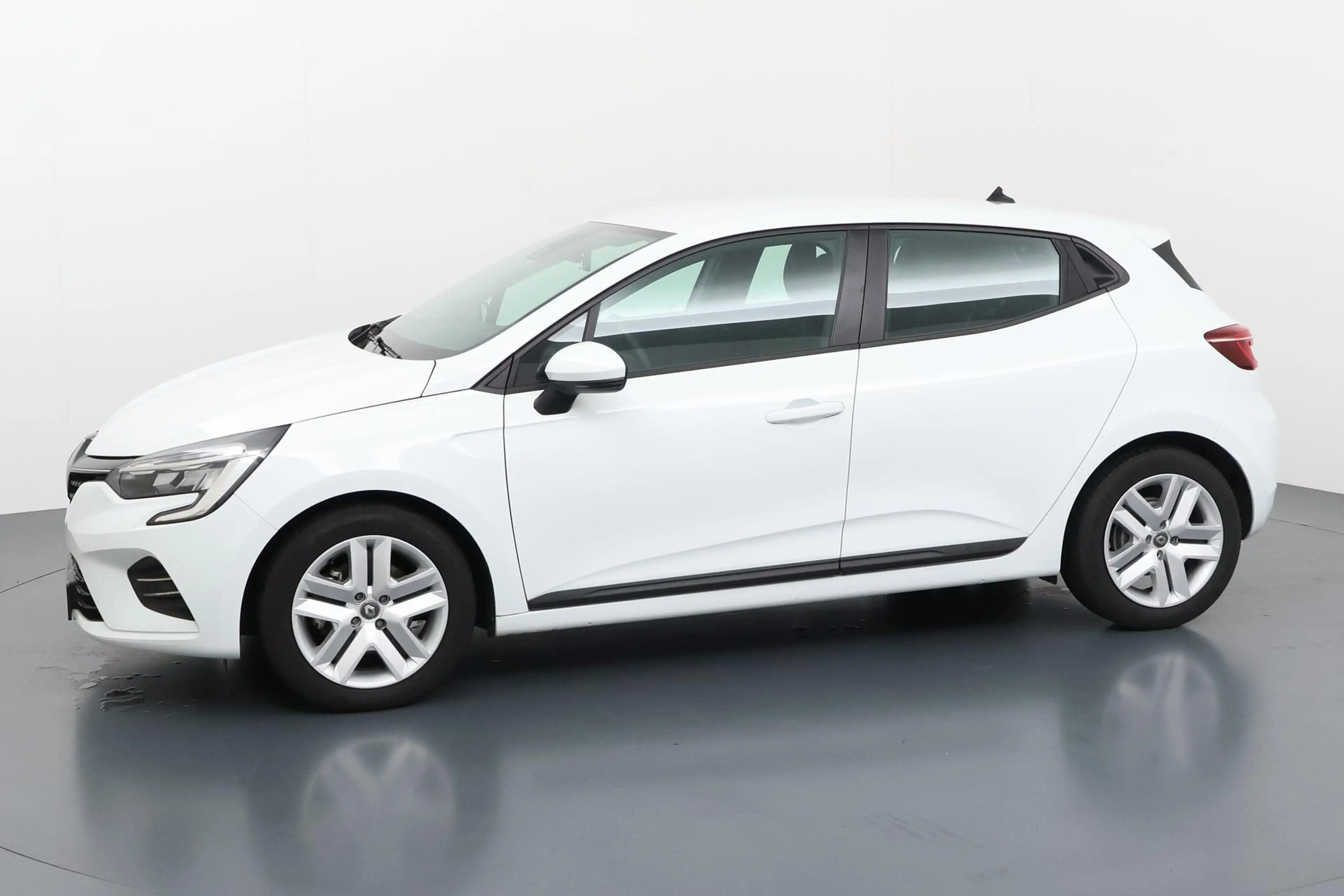 Renault Clio 1.6 E-Tech Hybrid 140 Business Zen Slim hybride ri — photo 15