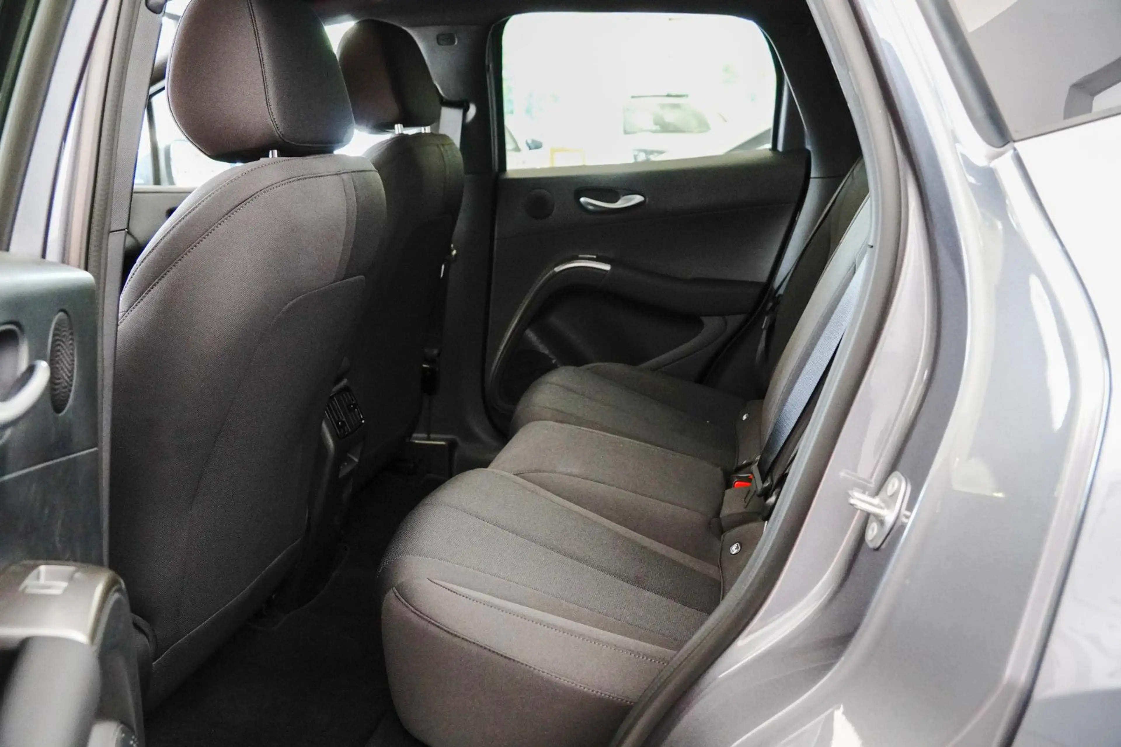 BYD Dolphin G DMi Boost Sommer Bonus 2026 — photo 8