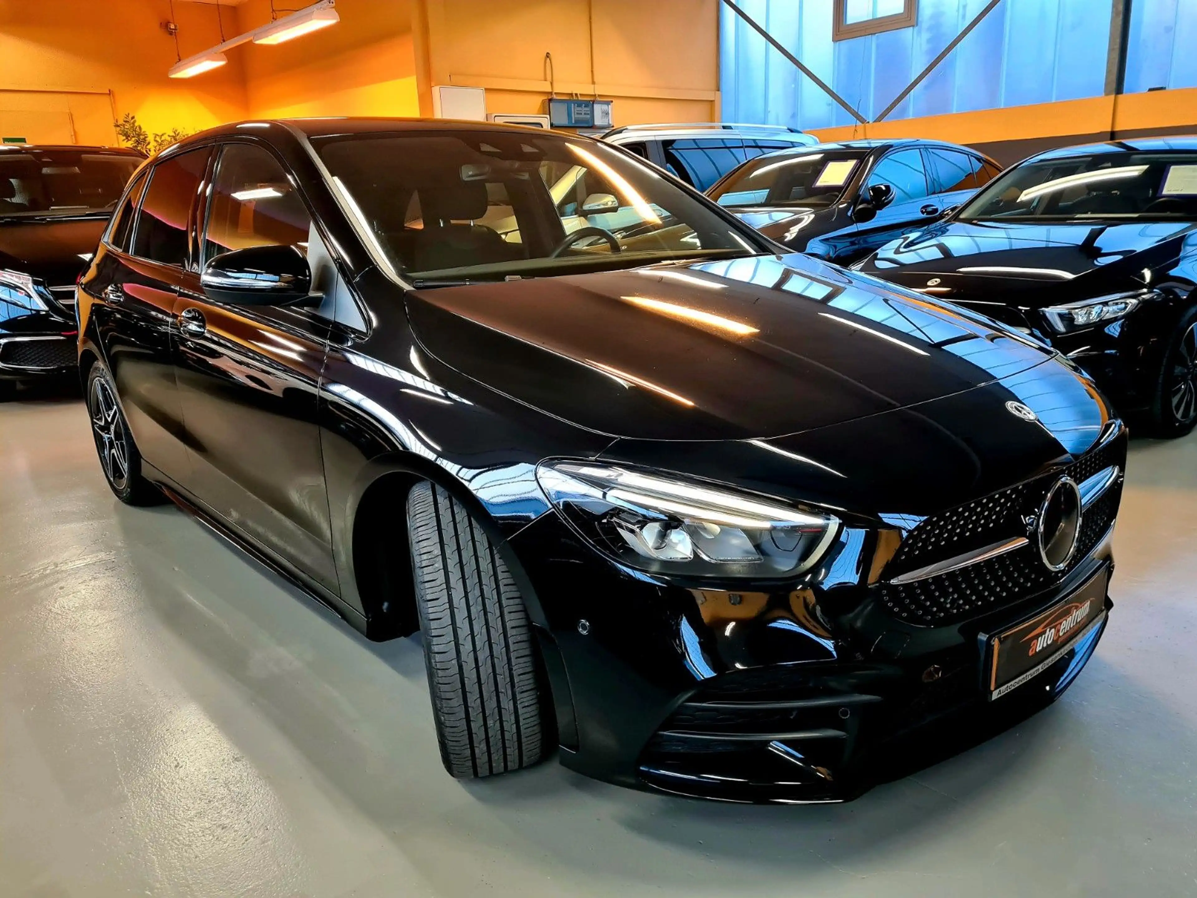 Mercedes-Benz B 200 AMG*Night*ACC+*Standhzng*Navi*LED*MBUX*DAB — photo 3