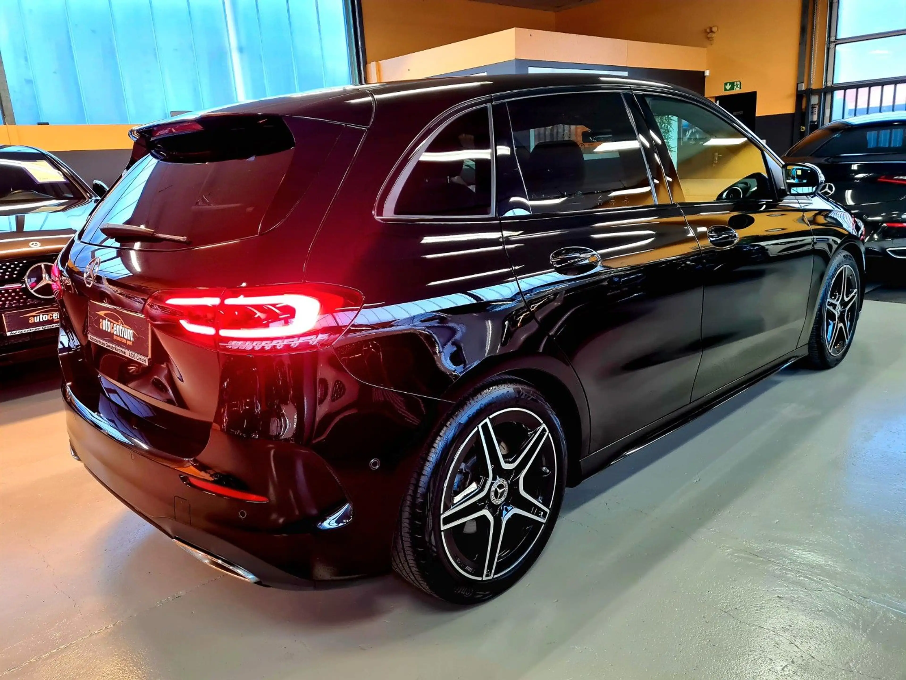 Mercedes-Benz B 200 AMG*Night*ACC+*Standhzng*Navi*LED*MBUX*DAB — photo 6