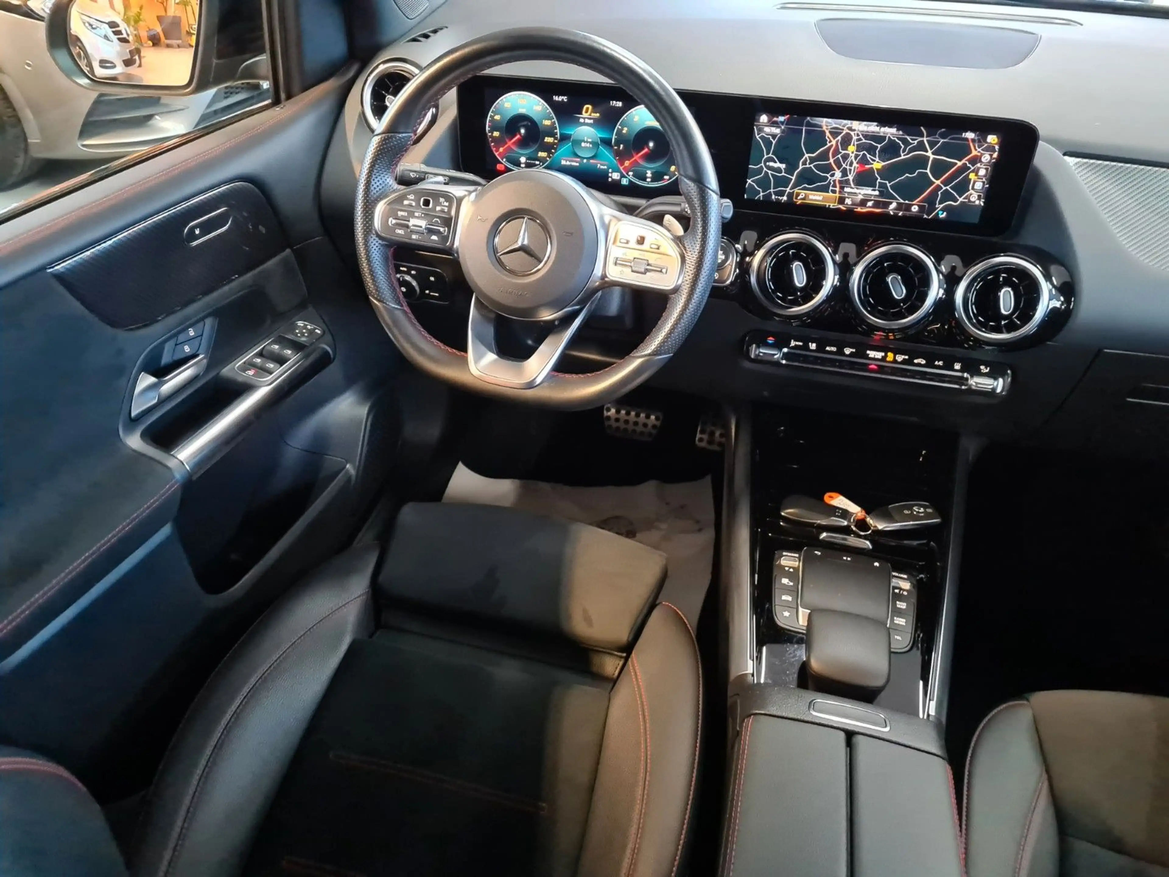 Mercedes-Benz B 200 AMG*Night*ACC+*Standhzng*Navi*LED*MBUX*DAB — photo 13