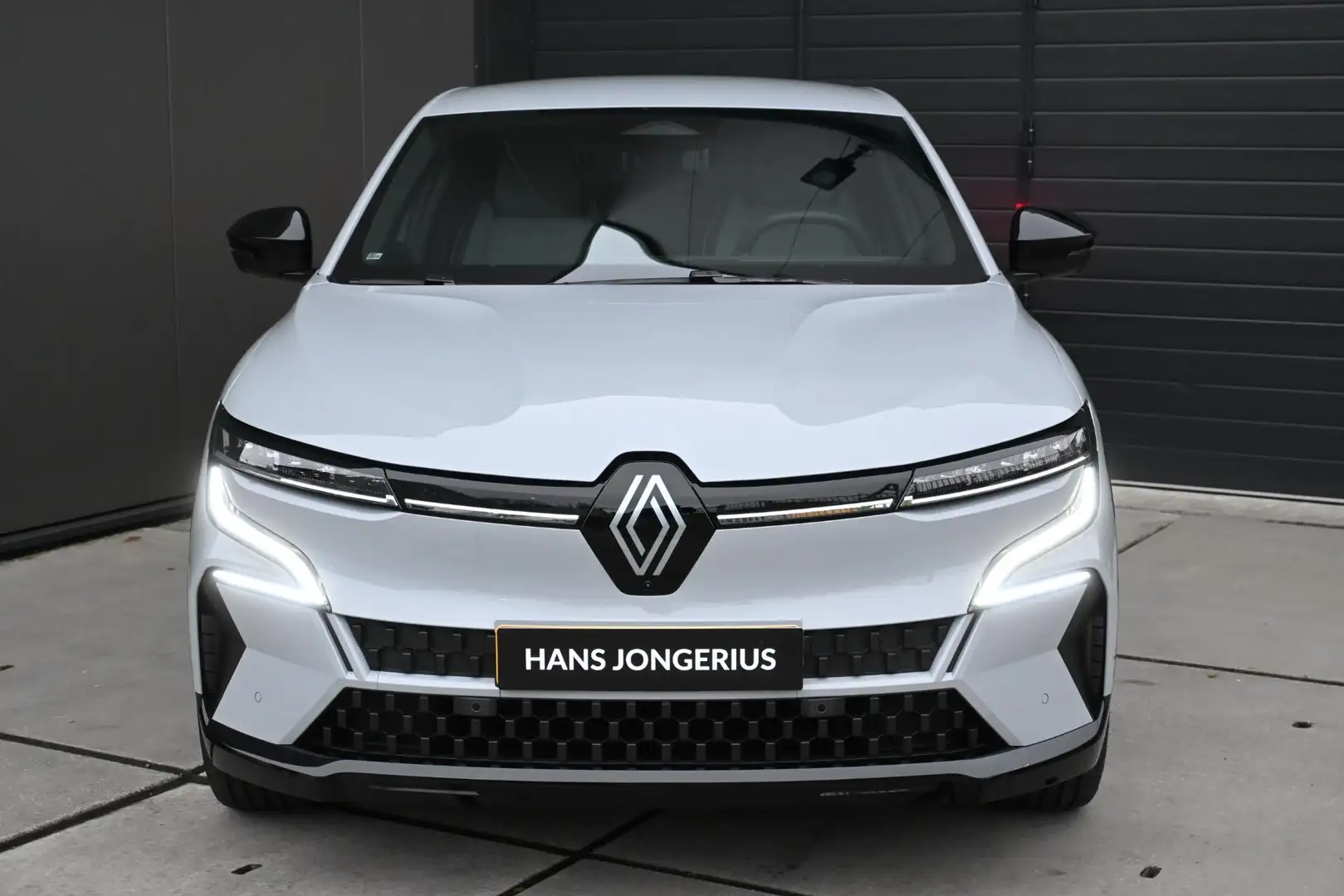 Renault Megane E-Tech comfort range techno 60 kWh | 360 CAMERA | STUURVE Grijs - 2