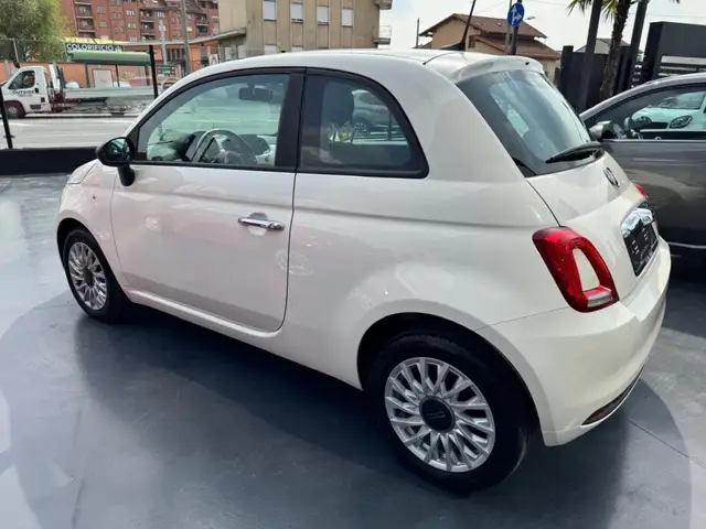 Fiat 500 view 3