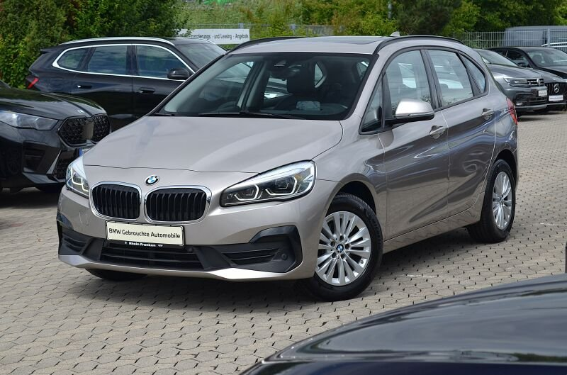 BMW 218 i Active Tourer Advantage Navi+.Ad.LED.Pano — photo 2